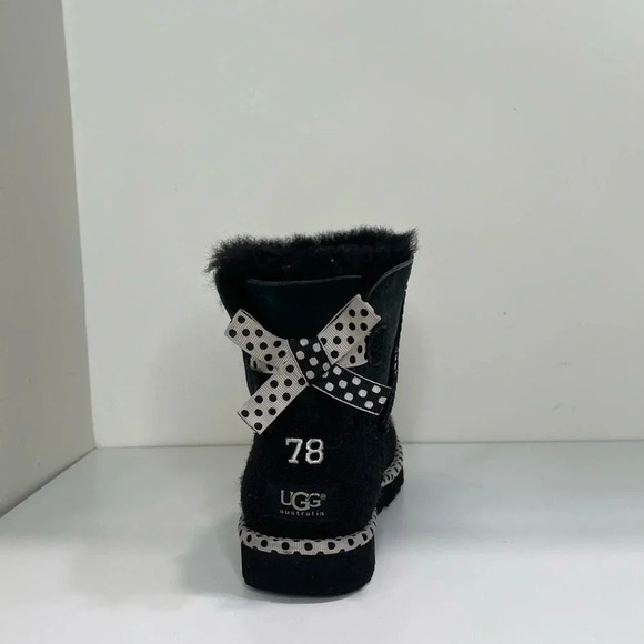 UGG Mini Bailey Bow II Boot cozy - Picture 2 of 7